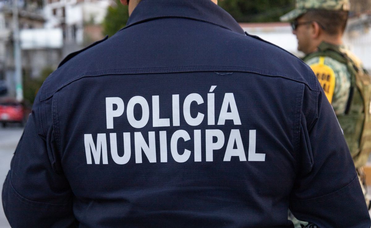 Reportan agresión contra policías cerca del aeropuerto de Mazatlán Reportan agresión contra policías cerca del aeropuerto de Mazatlán
