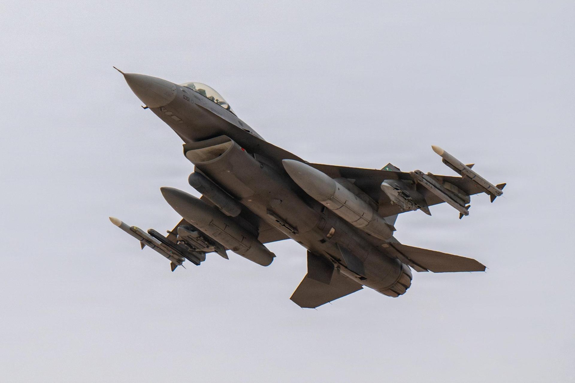 EE.UU. mata a líder de Al Qaeda en Siria vinculado con la muerte de estadounidenses en 2025