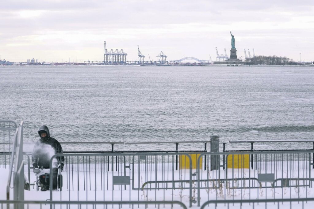 Más de 19 mil vuelos cancelados desde el sábado en EE.UU. por la tormenta invernal