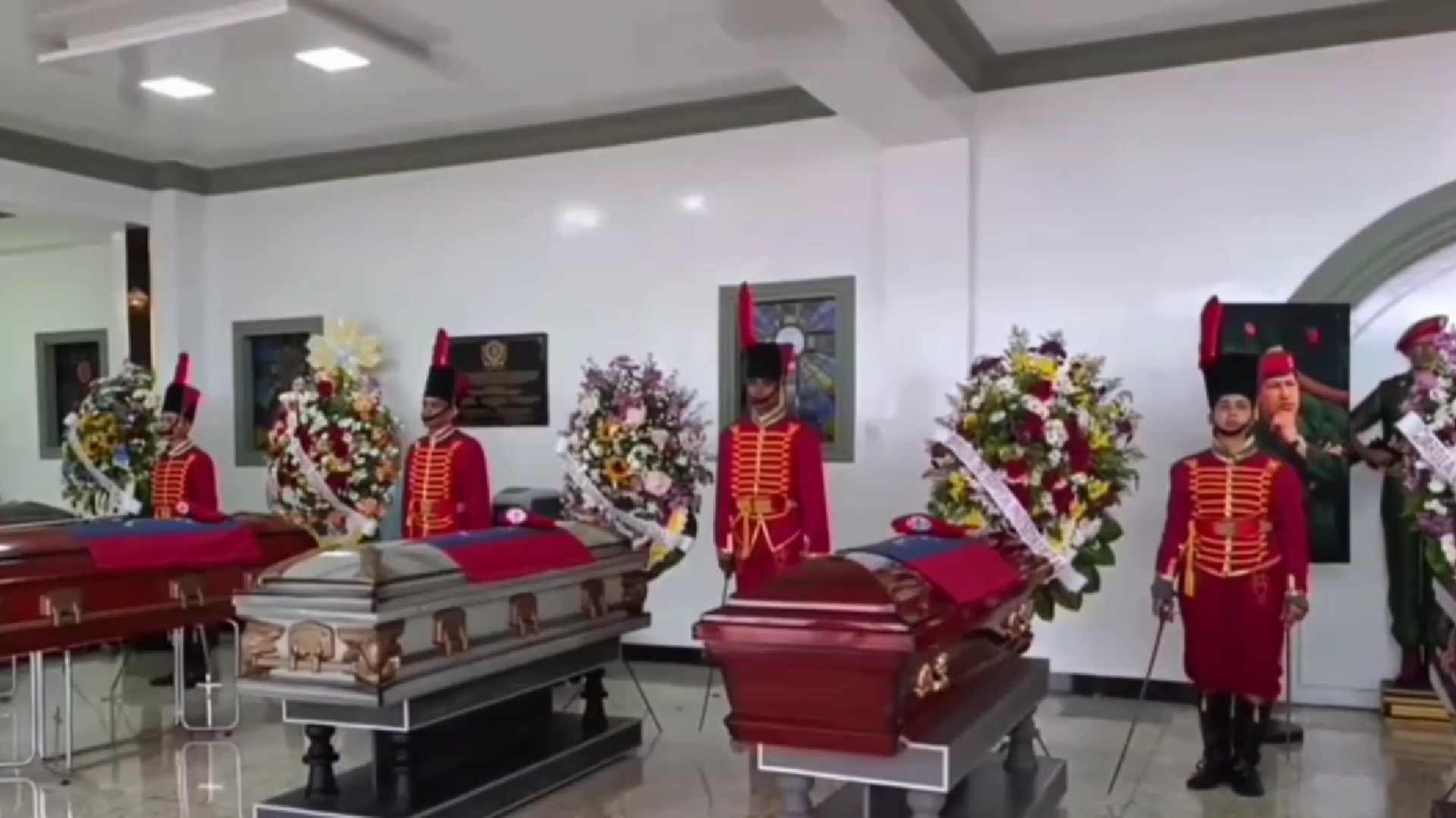 Fuerza Armada de Venezuela rinde homenaje en funeral a 24 soldados muertos en ataque de EE.UU.