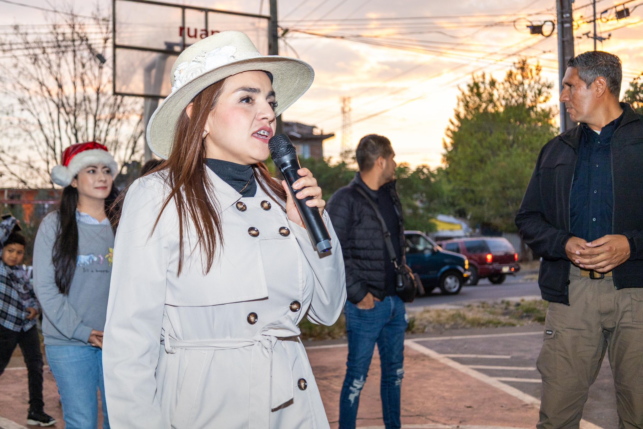 Denuncia Grecia Quiroz ataques vía redes sociales; lamenta agresiones de Noroña Denuncia Grecia Quiroz ataques vía redes sociales; lamenta agresiones de Noroña