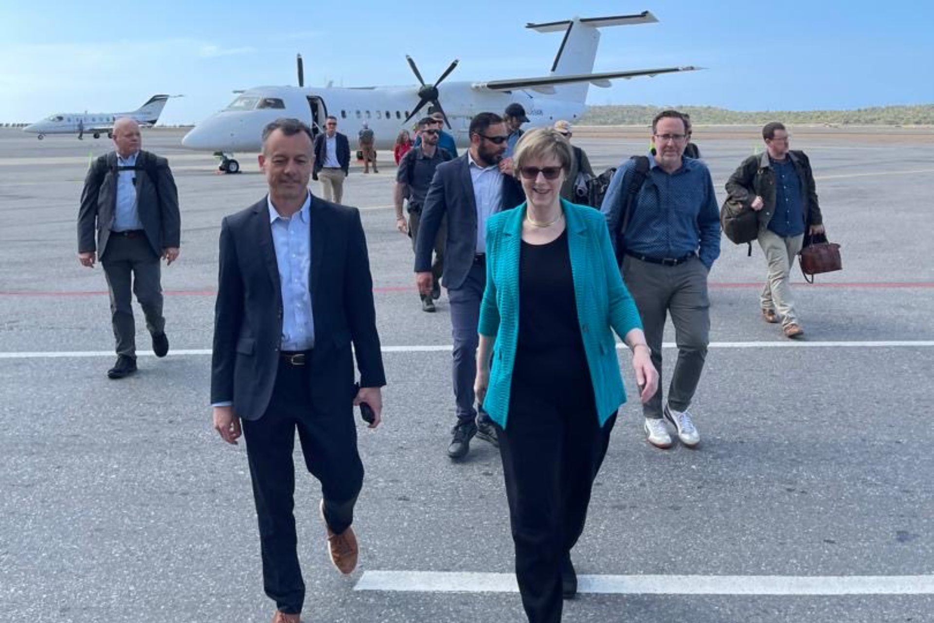 Embajadora Laura Dogu llega a Venezuela para reabrir misión diplomática de EE.UU. tras 7 años Embajadora Laura Dogu llega a Venezuela para reabrir misión diplomática de EE.UU. tras 7 años