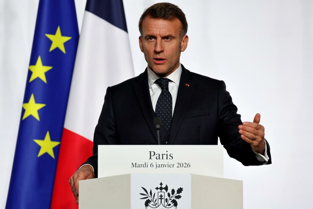 Macron: Estados Unidos se aleja de sus aliados y las grandes potencias quieren repartirse el mundo