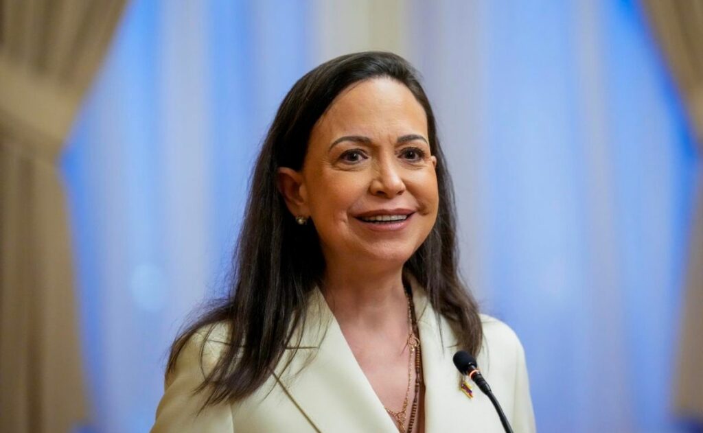 Trump insiste en que Machado no tiene apoyos para liderar Venezuela