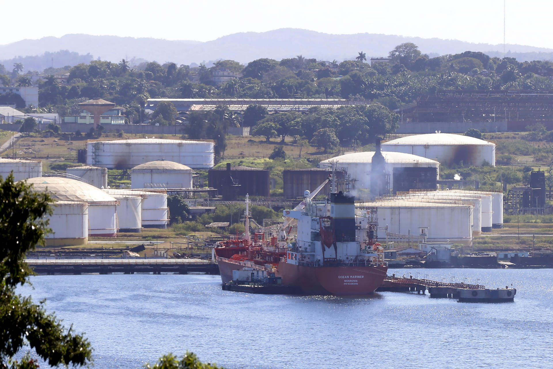 Envío de petróleo de México a Cuba: ¿Cómo alcanzó cifras récord?