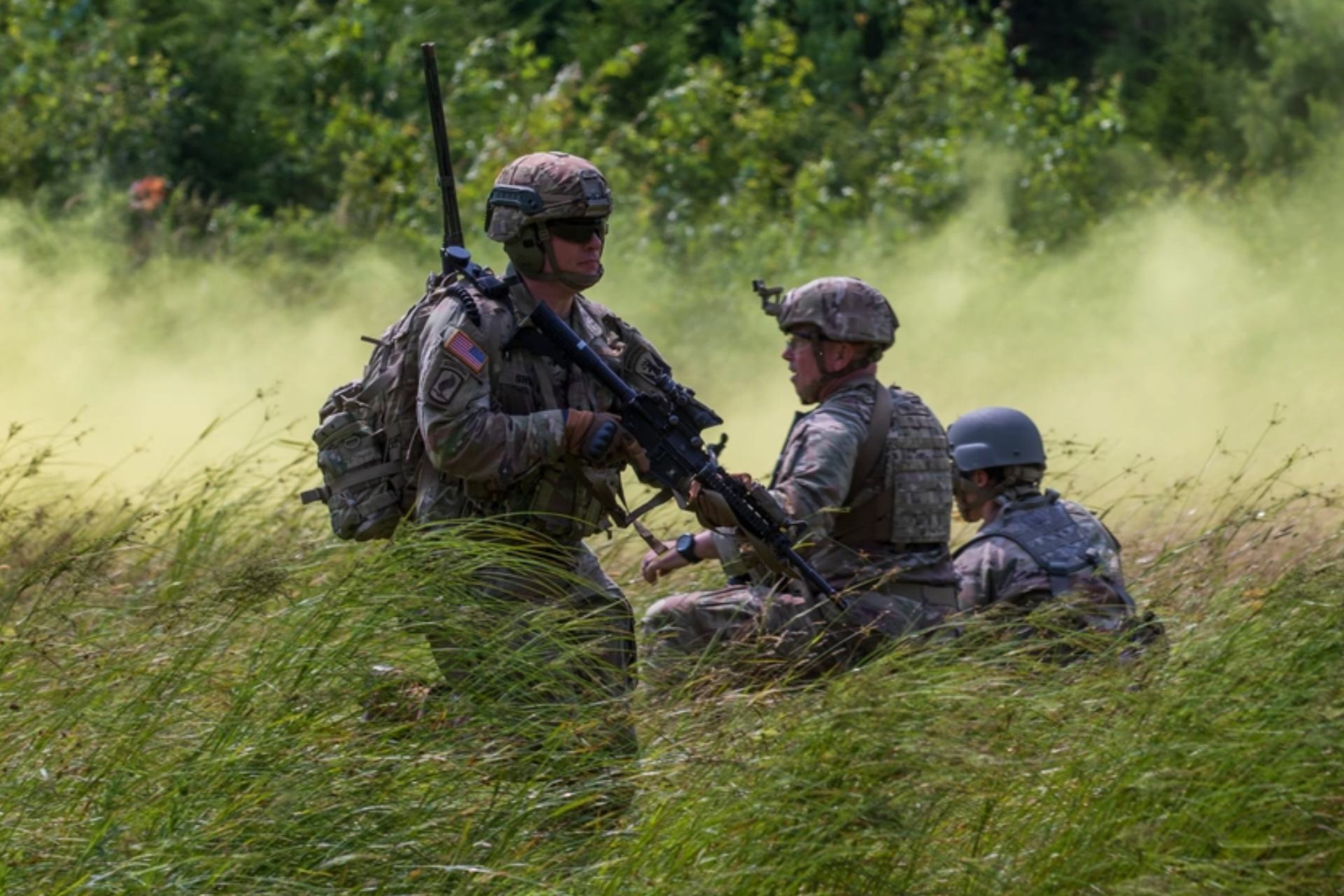 Senador demócrata apunta a la posibilidad de acciones militares de Estados Unidos en Cuba y Colombia