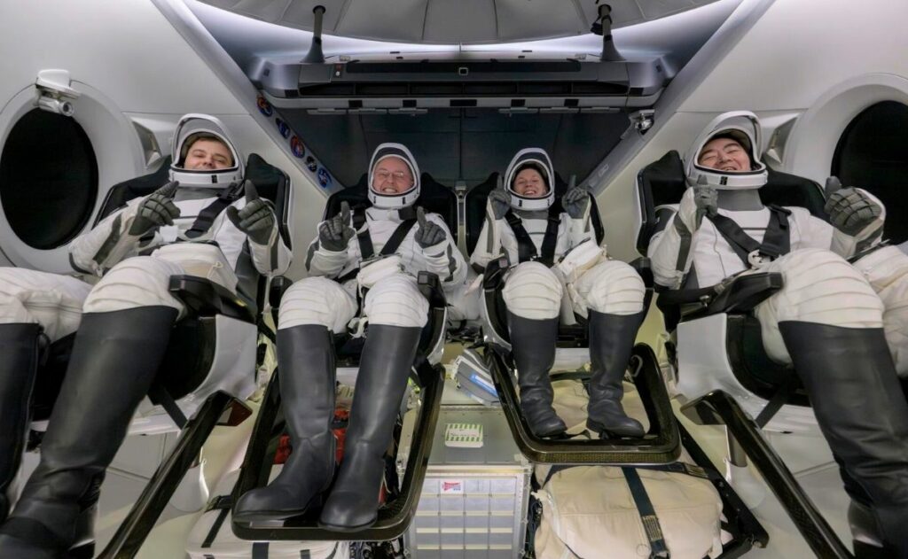 Misión Crew-11 de la NASA regresa a la Tierra ante enfermedad de astronauta