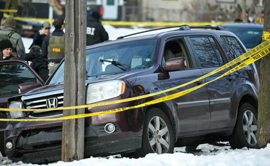 Redada en Minnesota deja una mujer muerta y mil migrantes detenidos