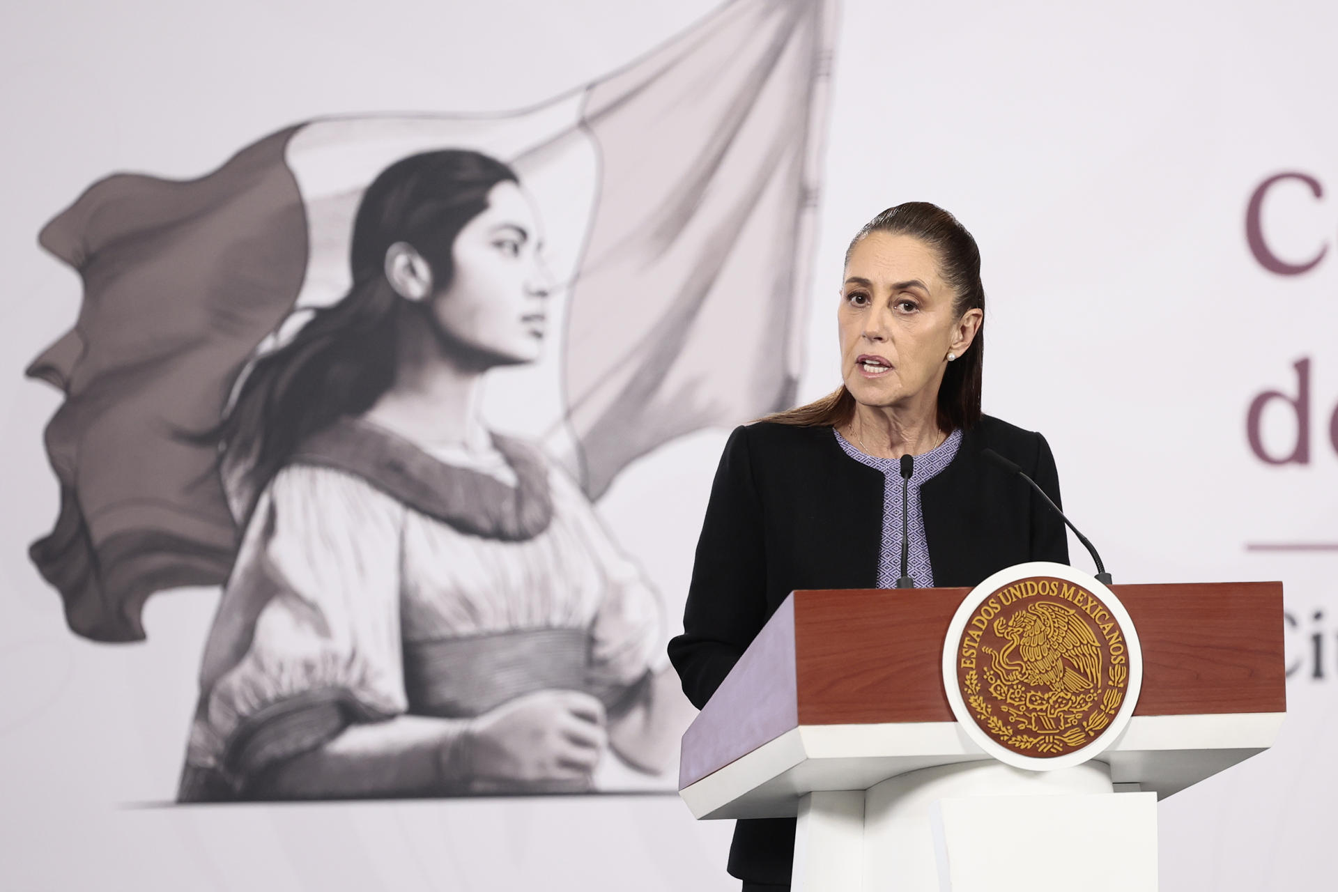 Sheinbaum califica de “falso” que consulados mexicanos hagan política en EE.UU. Sheinbaum califica de “falso” que consulados mexicanos hagan política en EE.UU.