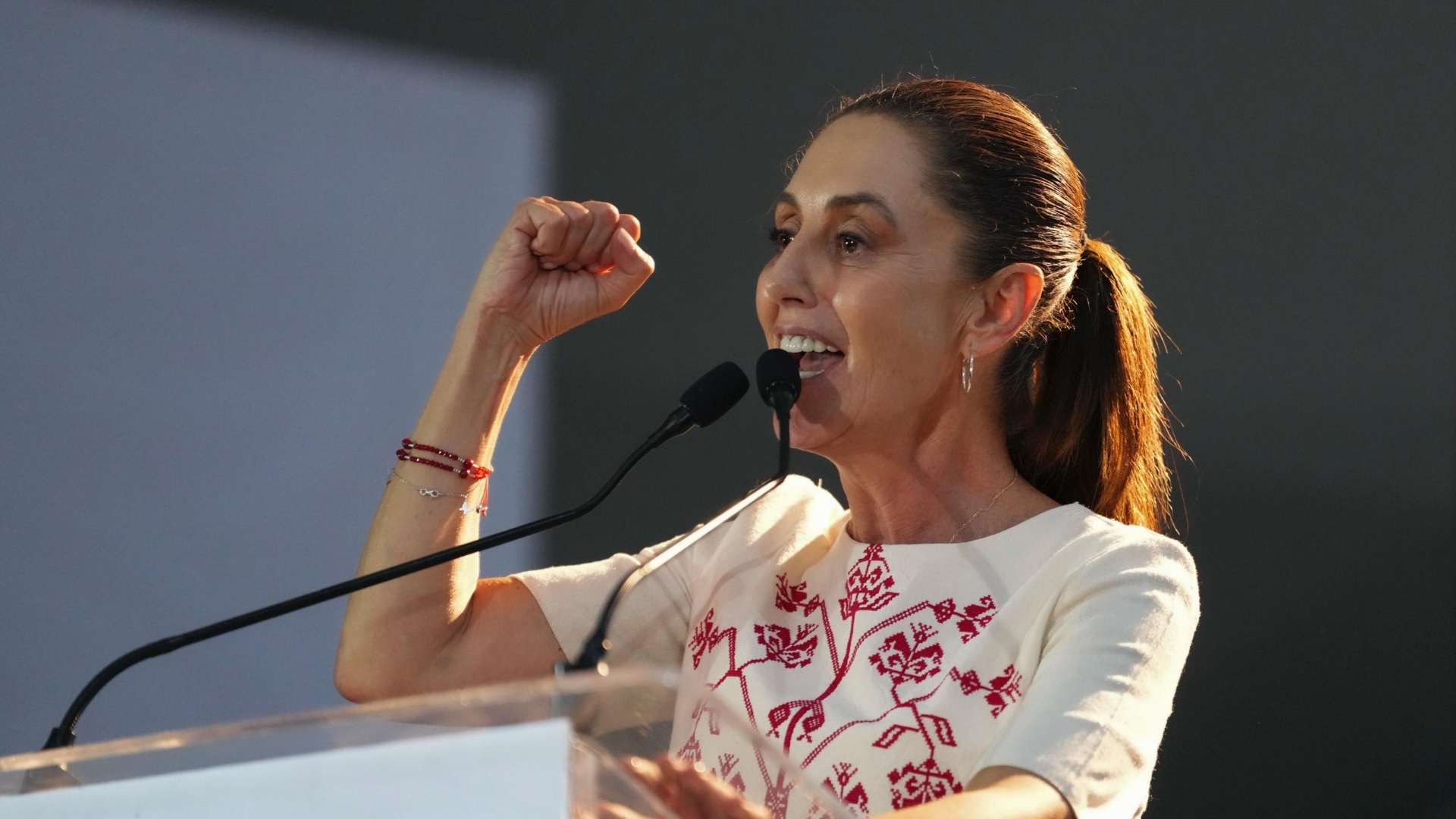 Sheinbaum entrega pensiones en Veracruz y refuerza Programas del Bienestar