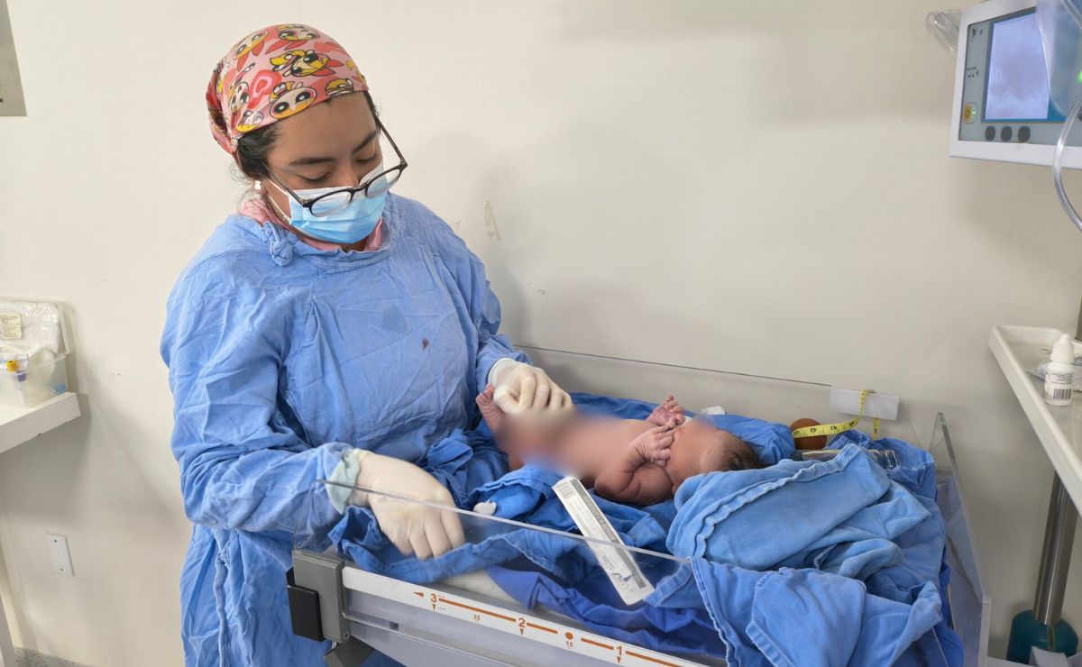 Primer bebé de 2026 nace en Edomex; así se llamará