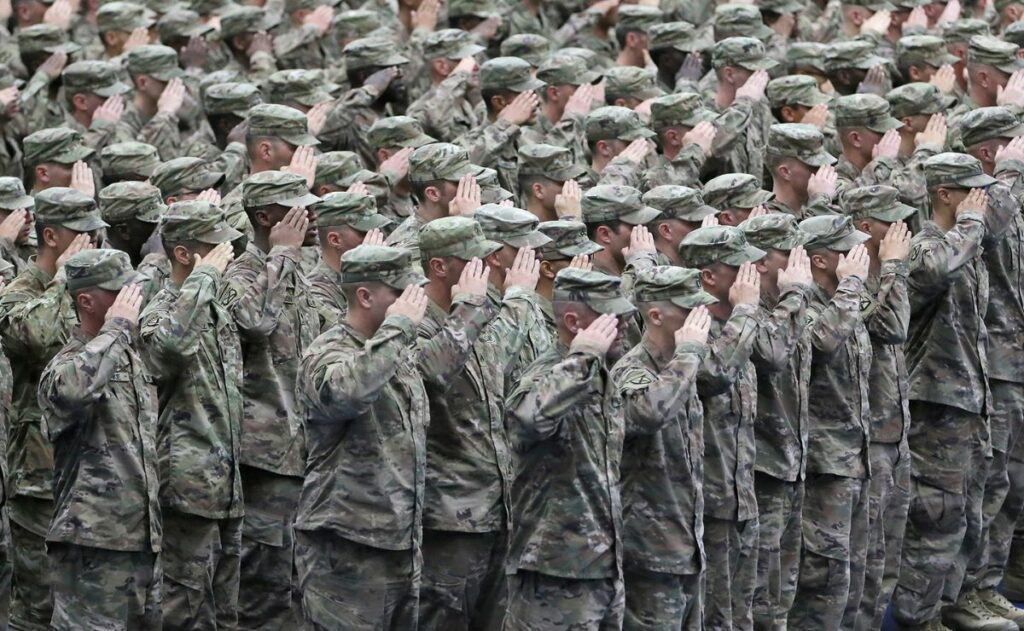 Pentágono alista mil 500 soldados para un posible despliegue en Minnesota