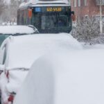 Nieve colapsa media Europa: cientos de vuelos cancelados y atascos kilométricos