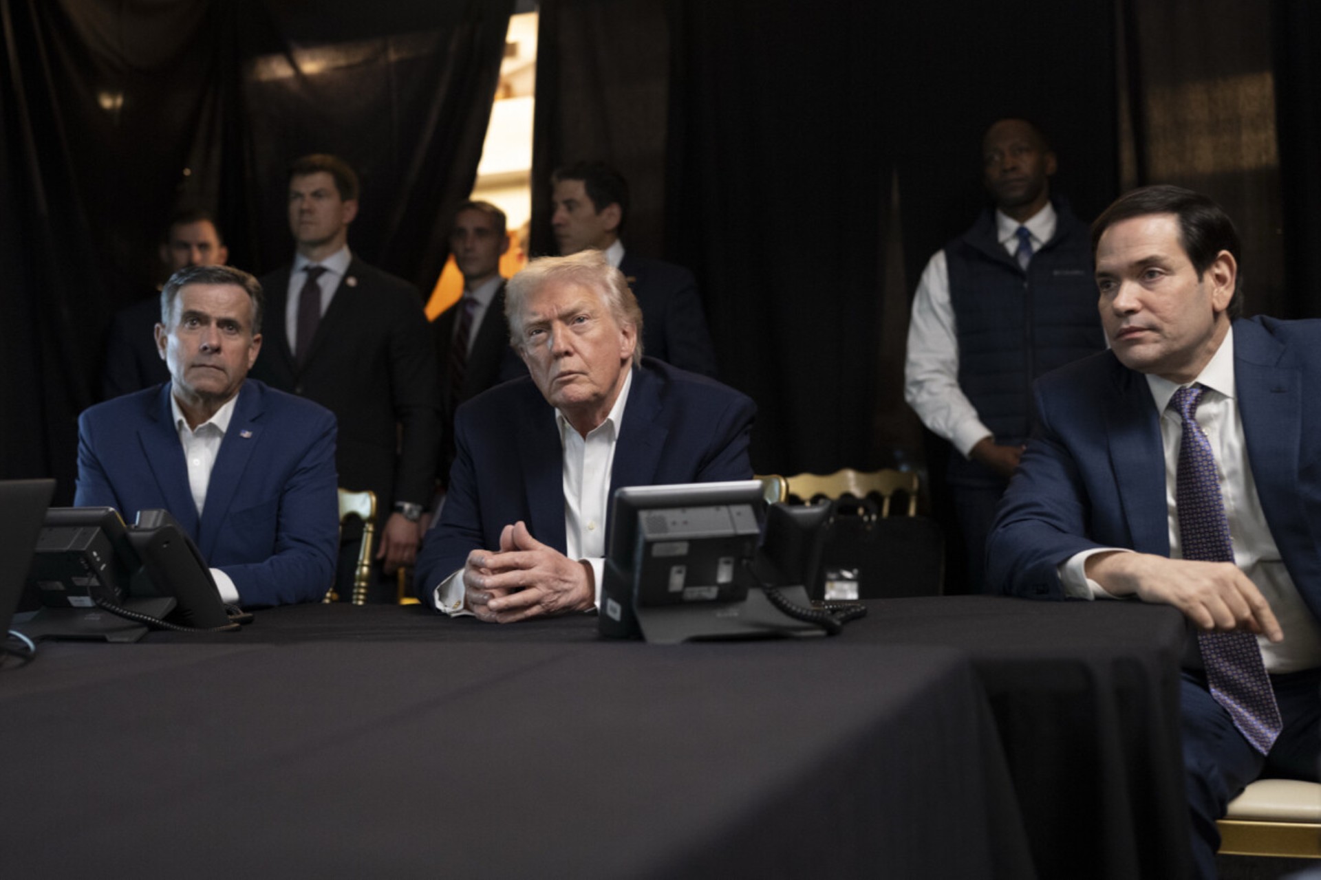 Fotos: Así vivió Trump en Mar-a-Lago la captura de Maduro