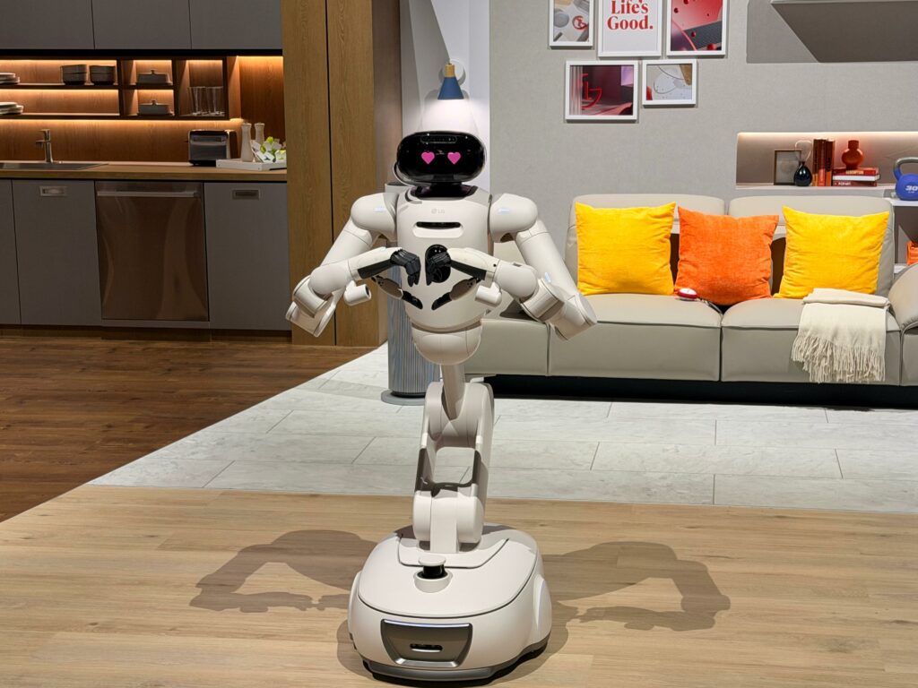 CLOiD: así funciona el robot doméstico con inteligencia artificial