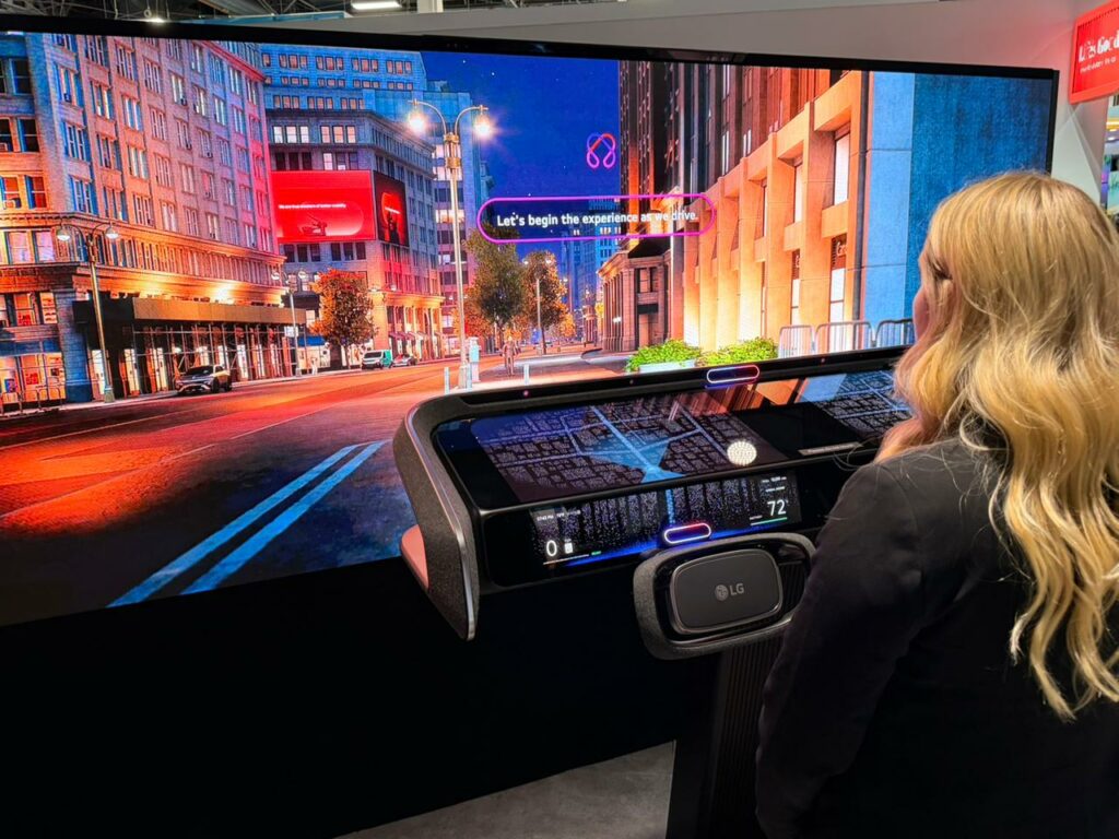 OLED transparente y sensores biométricos: la nueva era de la conducción inteligente - whatsapp-image-2026-01-07-at-45927-pm-1024x768