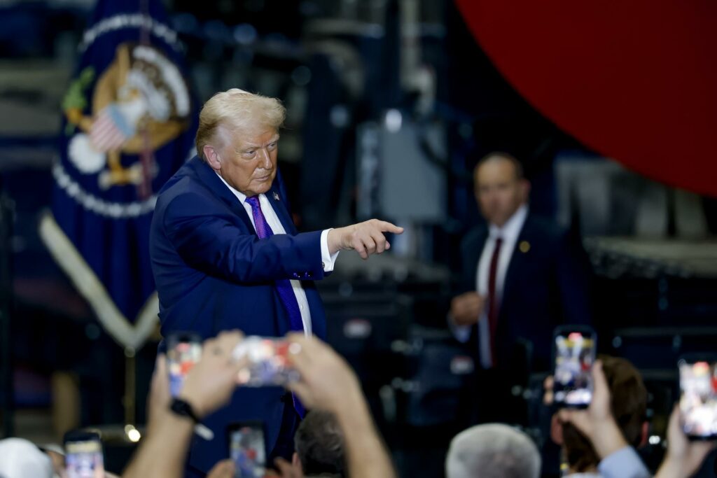 Trump se plantea dejar a Canadá fuera del tratado de libre comercio de América del Norte