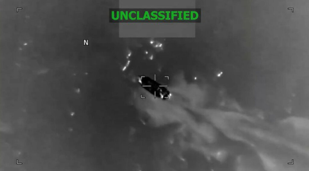 EE.UU. destruye otra lancha en el Caribe y mata a tres tripulantes en la operación