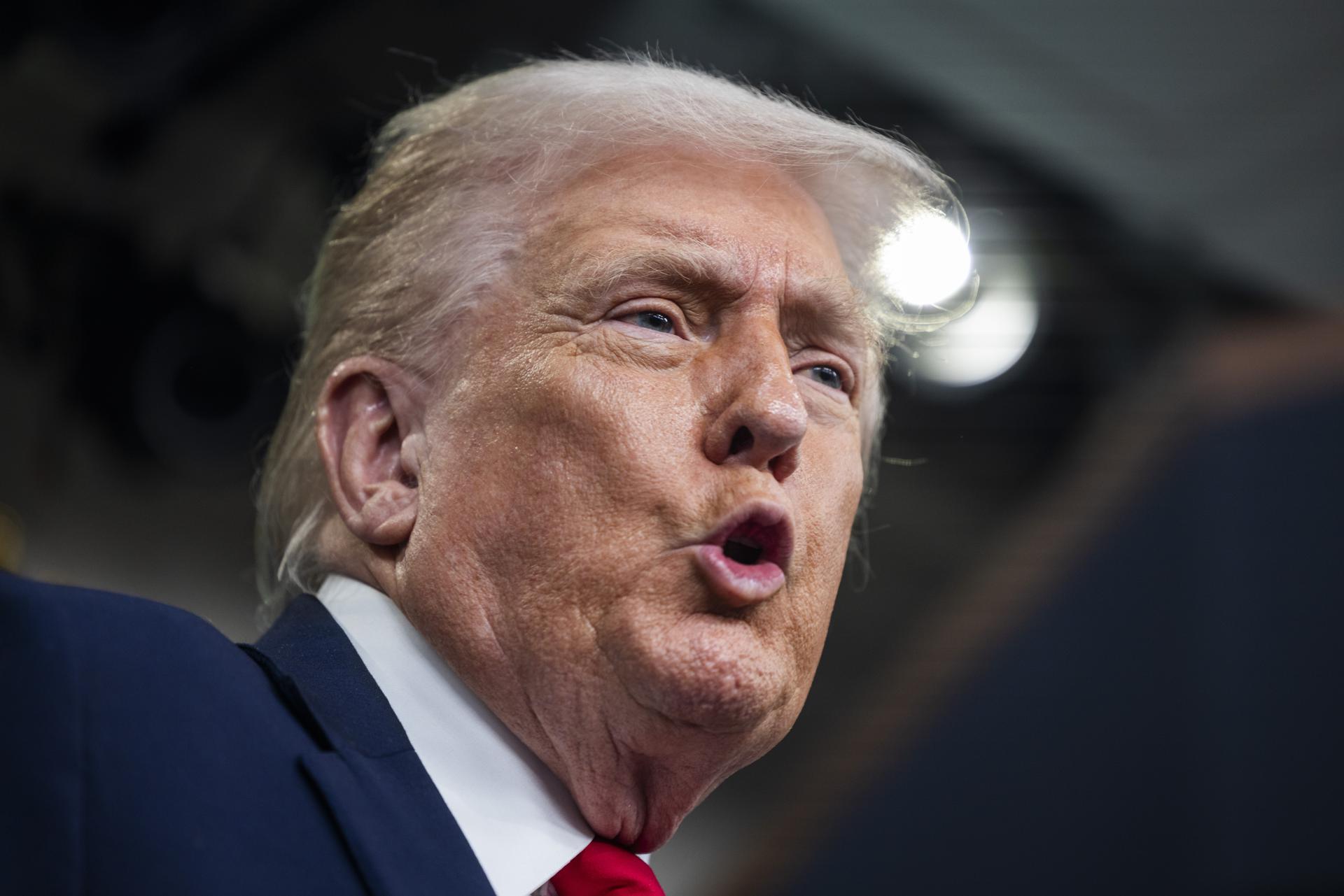 Trump dice que su arco del triunfo en Washington será “más grande que el de París”