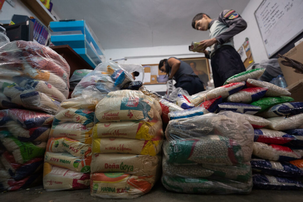 ONG convocan a un acopio de alimentos y medicinas para Cuba en Zócalo de la CDMX