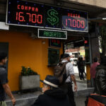 La fortaleza del peso golpea la competitividad de las exportaciones mexicanas a EE.UU.