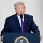 Trump se reúne con Netanyahu y le dice que prefiere una solución negociada con Irán