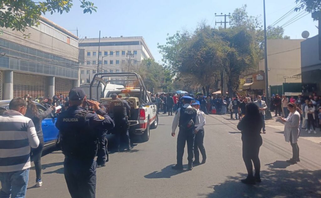 Desalojan juzgados de la colonia Doctores por amenaza de bomba