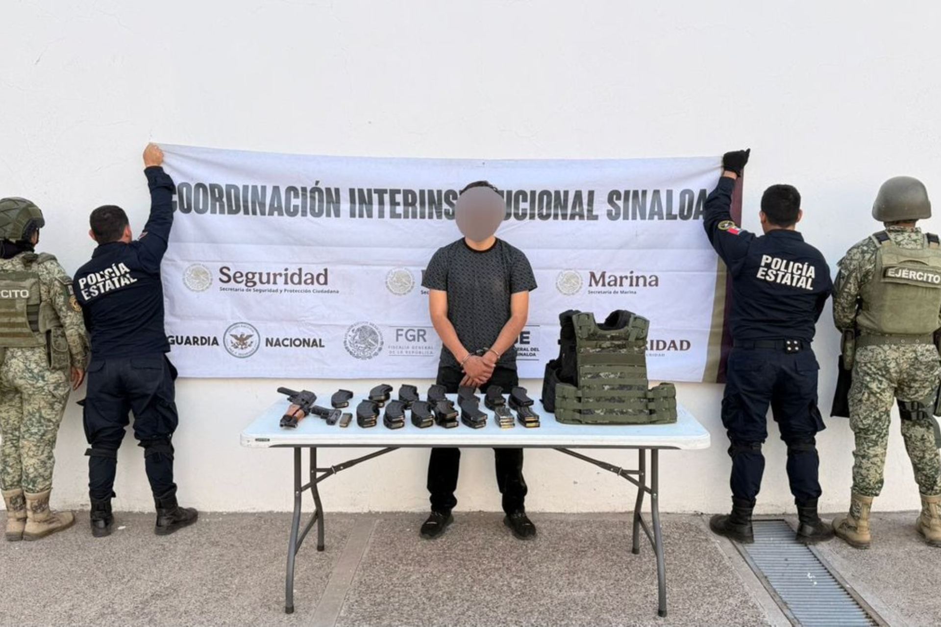 Violencia en Sinaloa: Liberan a persona secuestrada y aseguran arsenal Violencia en Sinaloa: Liberan a persona secuestrada y aseguran arsenal