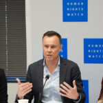 Director de HRW advierte sobre la ola autoritaria global y el potencial peligro de la IA