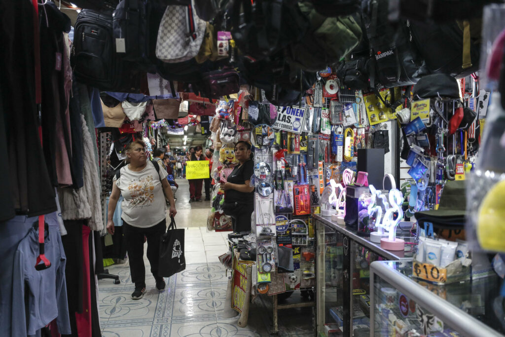 Las obras del Mundial de Fútbol amenazan a comerciantes informales de la CDMX - ee9d1ca9af9e3169f494bb6d5d625ea92afa5df5w-1024x683