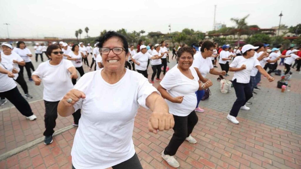 Ejercicio físico actúa como antidepresivo natural, afirma experto de la UNAM