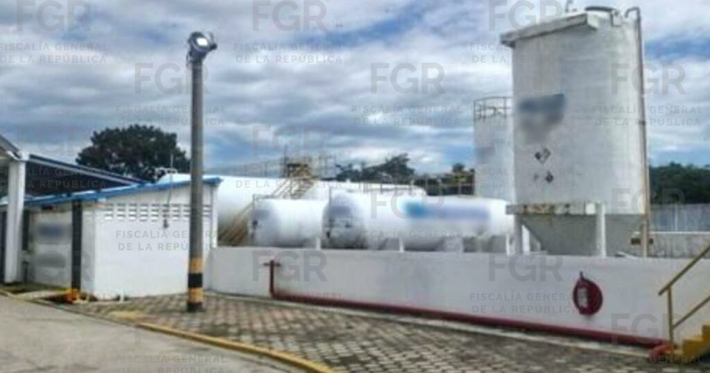 FGR investiga aseguramiento de 149 vehículos y más de 82 mil litros de hidrocarburo en Veracruz