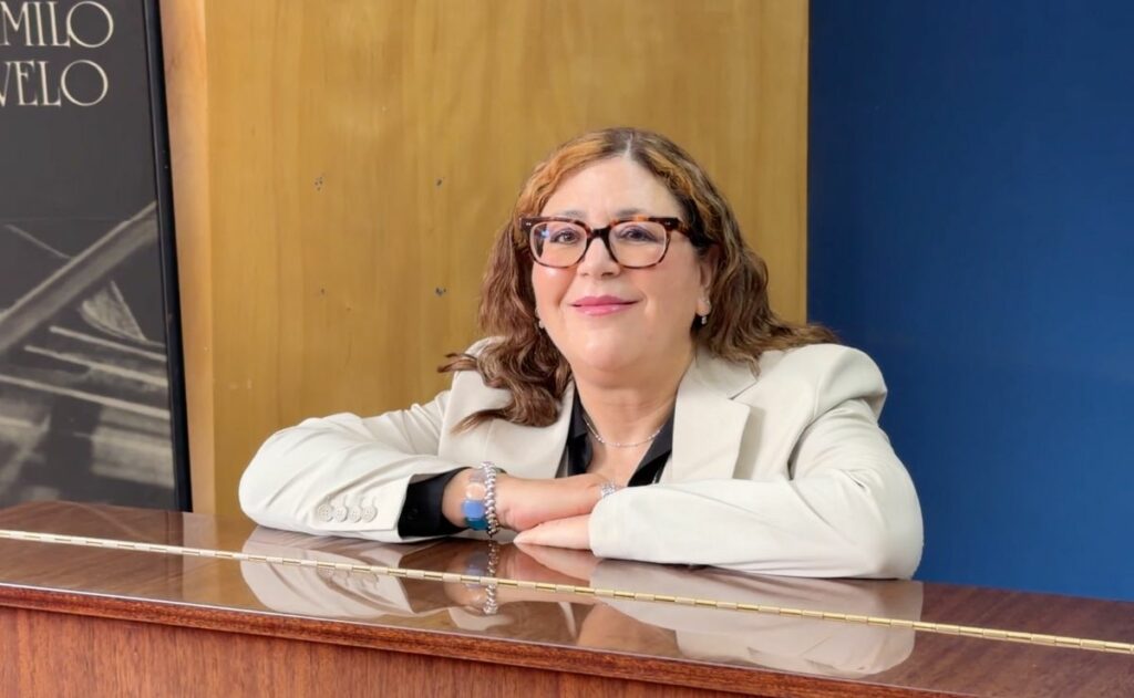 Compositora Puma conquista dos Grammys, ¿qué la inspira?