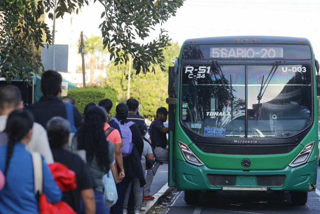 Guadalajara busca la normalidad "con algo de temor" tras violencia por la muerte del 'Mencho' - guadalajara-jalisco-normalidad-muerte-el-mencho-cjng-2-1024x683