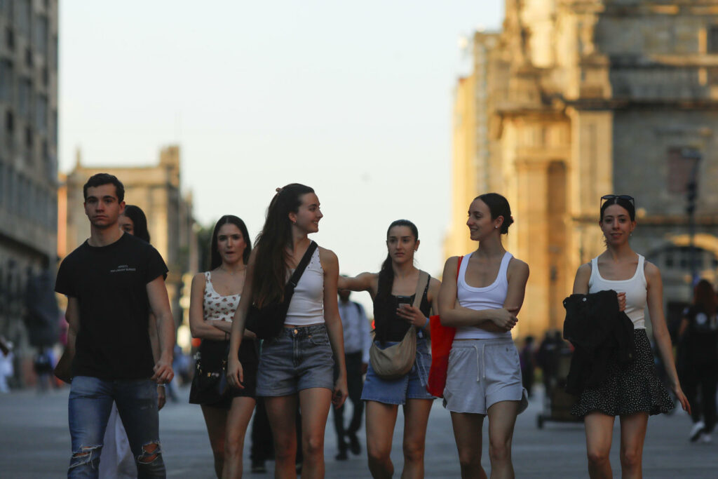Guadalajara busca la normalidad "con algo de temor" tras violencia por la muerte del 'Mencho' - guadalajara-jalisco-normalidad-muerte-el-mencho-cjng-3-1024x683
