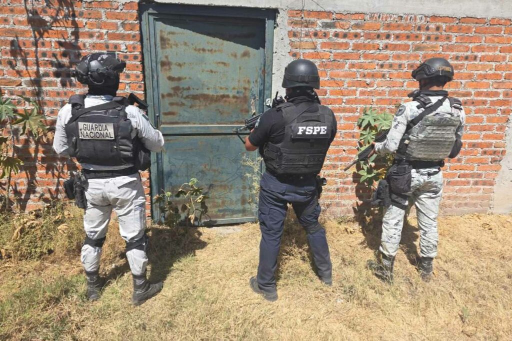 Golpe al crimen en Guanajuato; Aseguran 55 mil litros de ‘huachicol’ y arsenal