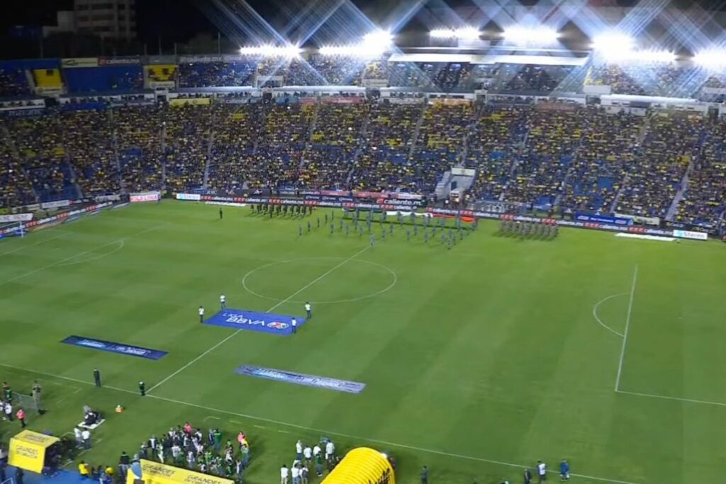 Realizan homenaje a las Fuerzas Armadas previo al juego entre América y Tigres