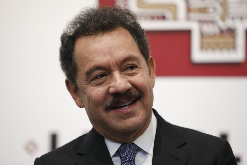 Ignacio Mier revela los detalles del relevo en la coordinación de Morena en el Senado; su reto: conseguir los votos para la reforma electoral