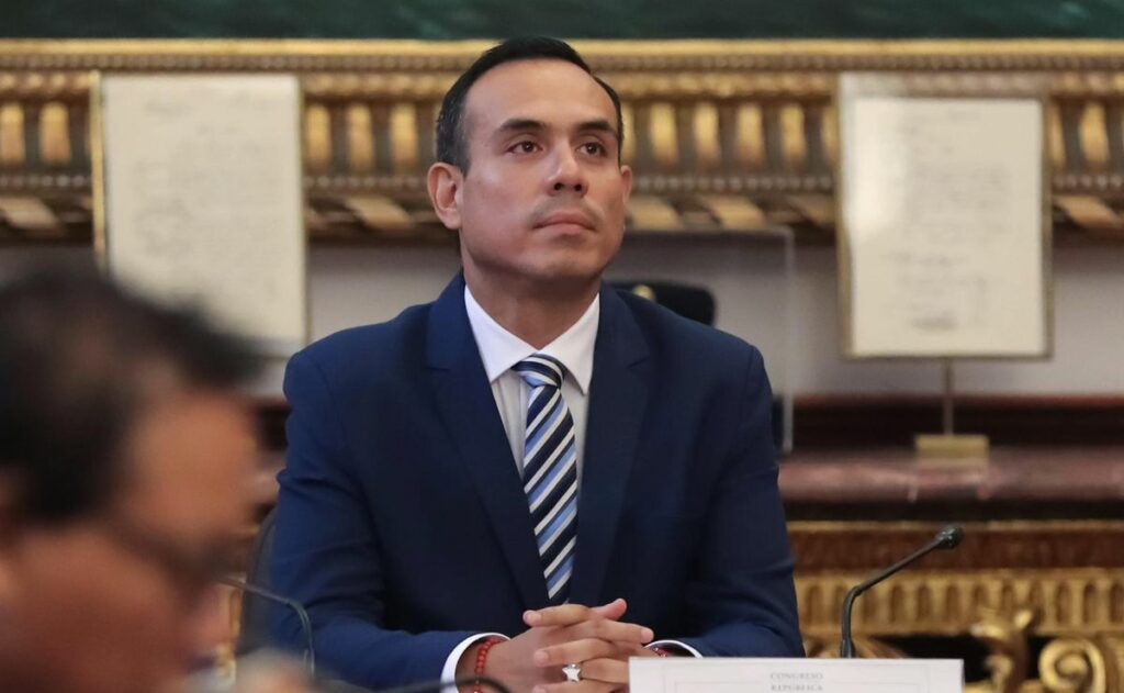 Congreso de Perú destituye al presidente interino José Jerí