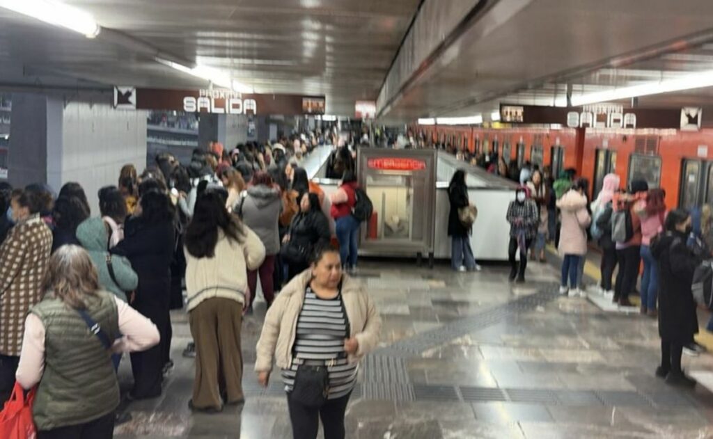 Metro CDMX pide anticipar salida por retrasos en 7 líneas
