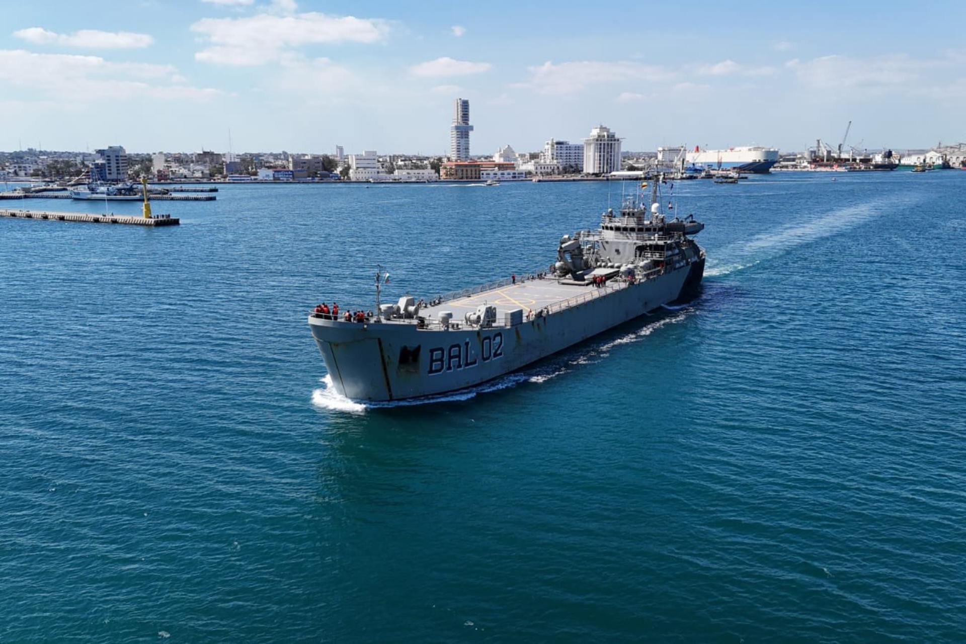 Díaz-Canel agradece la “solidaridad” de México tras enviar ayuda humanitaria a Cuba