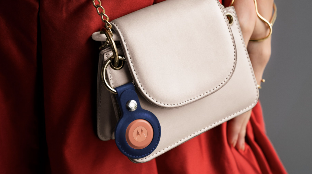 Motorola expande su negocio hacia wearables, audio y productividad - moto-tag-2-1024x571