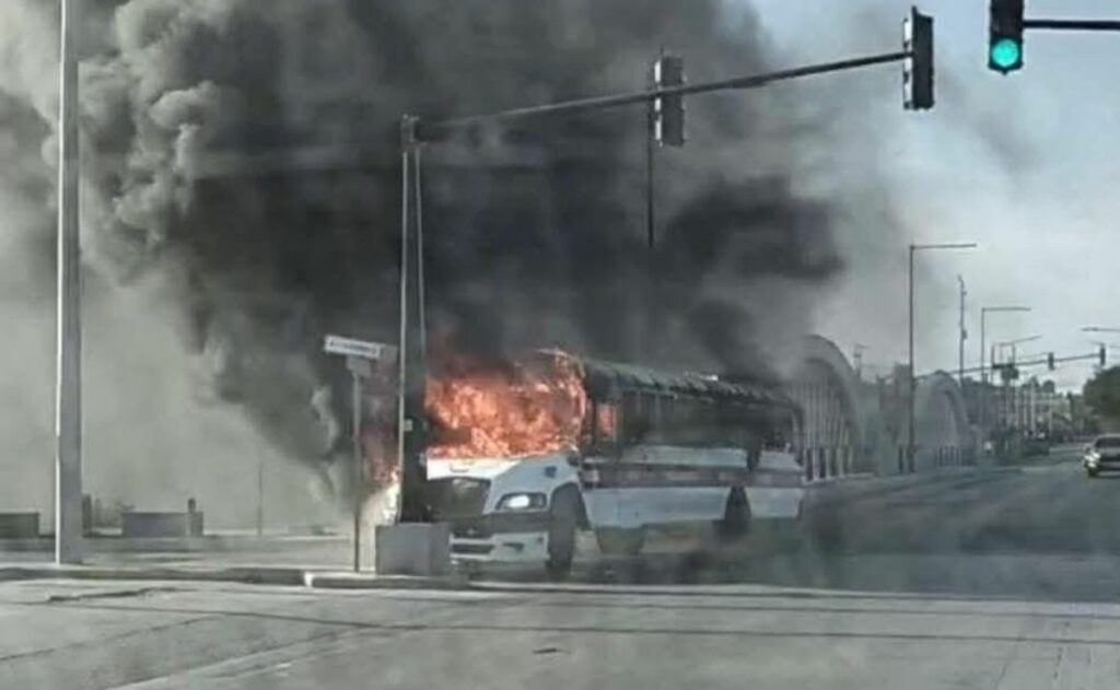 Abatimiento de ‘el Mencho’ desata bloqueos carreteros en varios estados