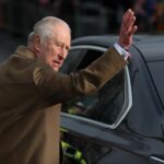 Video: Encaran y abuchean al rey Carlos III por el caso Epstein