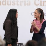 Salma Hayek reconoce el apoyo de la presidenta Sheinbaum a la industria cinematográfica