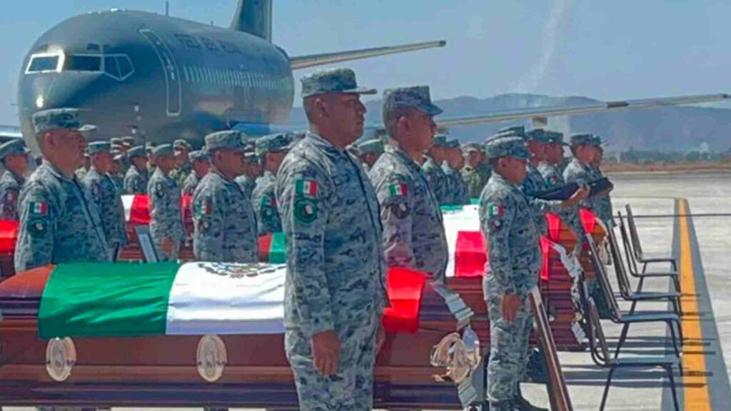 Defensa rinde honores a militares caídos en Jalisco - sedena-rinde-honores-a-militares-caidos-tras-la-violencia-del-22-de-febrero-1-1024x576