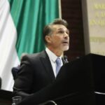 Morena suspende derechos políticos a Sergio Mayer por entrar a LCDLF