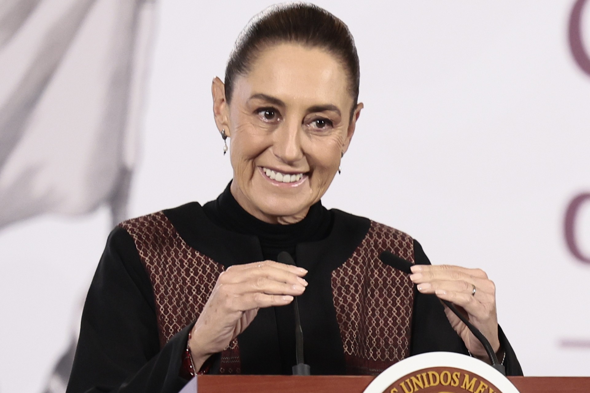 “Como político es muy buen empresario”: Sheinbaum a Elon Musk tras críticas