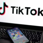 TikTok restablece su servicio en EE.UU. tras apagón y entre acusaciones de censura