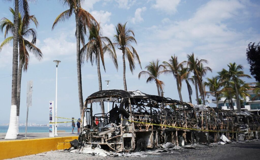 EE.UU. cancela alerta de seguridad tras violencia por abatimiento de ‘el Mencho’